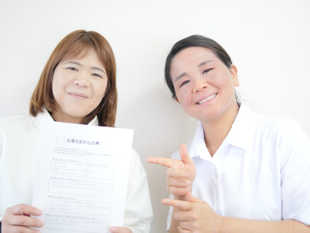 市原市にある女性専用整体ユルリを利用したお客様と院長の写真
